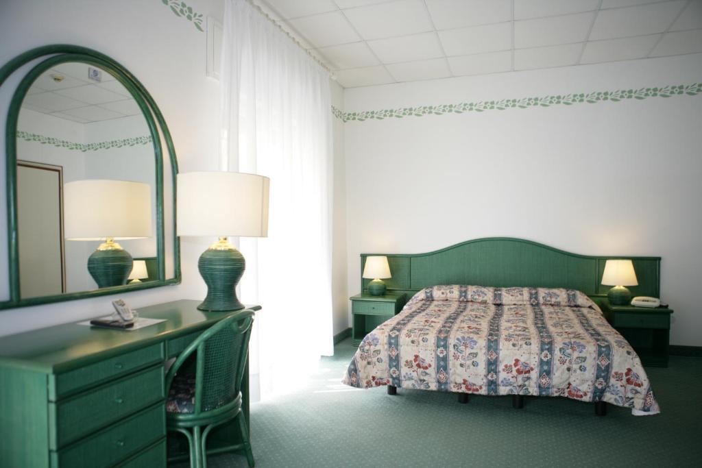Hotel Diana Γκράντο Δωμάτιο φωτογραφία