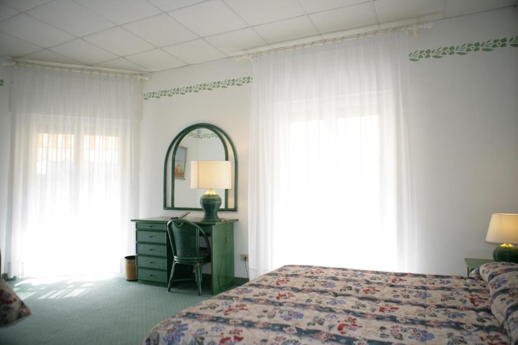 Hotel Diana Γκράντο Δωμάτιο φωτογραφία