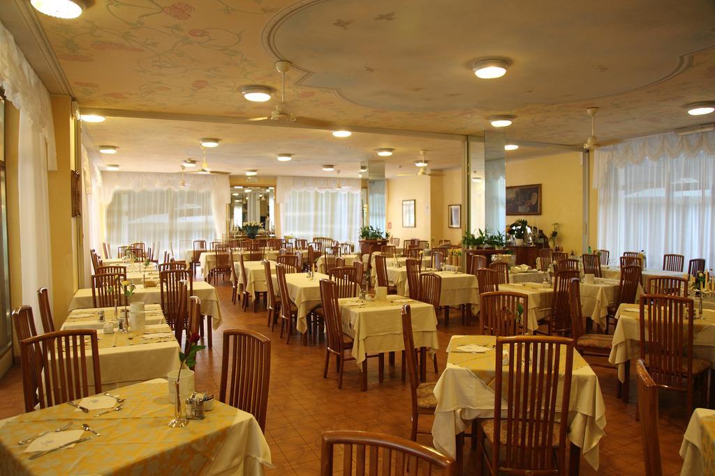 Hotel Diana Γκράντο Εξωτερικό φωτογραφία